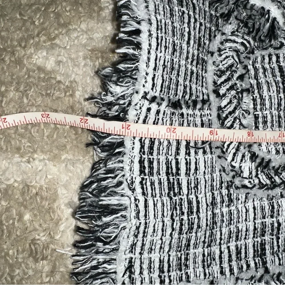 Rebecca Taylor Black and White Tweed Jacket - Picture 5 of 8